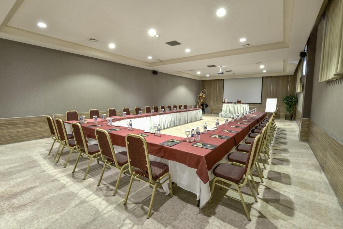 Anadolu Hotels Esenboga Thermal 외부 사진