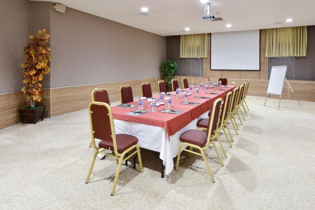 Anadolu Hotels Esenboga Thermal 외부 사진
