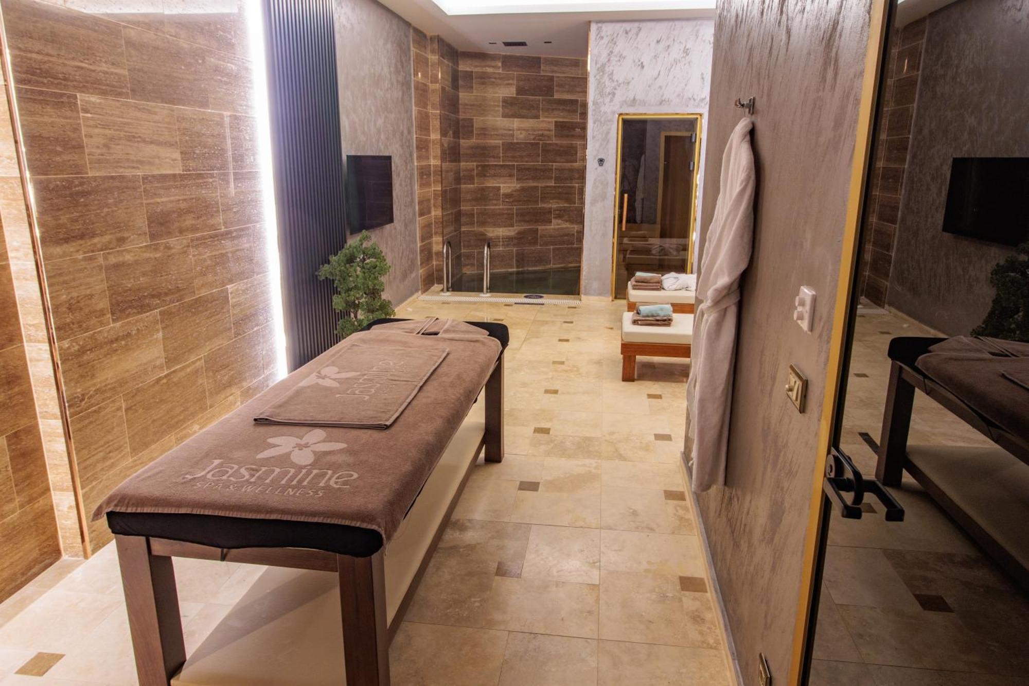 Anadolu Hotels Esenboga Thermal 외부 사진